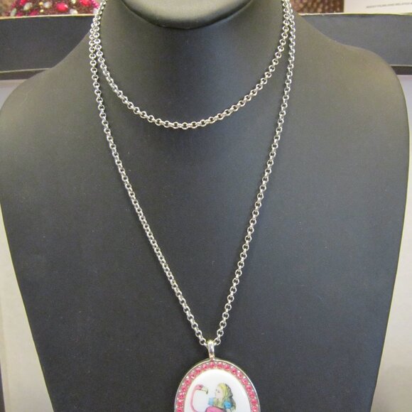 VINTAGE TARINA TARANTINO ALICE IN WONDERLAND FLAMINGO PENDANT NECKLACE wCRYSTALS - Picture 2 of 4